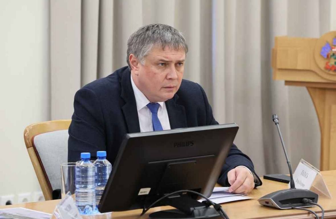 Вениамин Кондратьев: Важно в кратчайшие сроки восстановить поврежденную при атаке БПЛА городскую инфраструктуру Новороссийска Вениамин Кондратьев: Важно в кратчайшие сроки восстановить поврежденную при атаке БПЛА городскую инфраструктуру Новороссийска