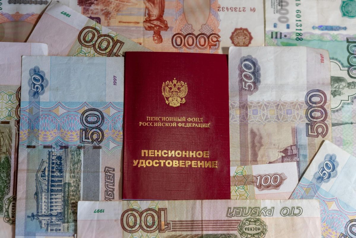 Скрытые выгоды от отложенного выхода на пенсию: как россияне могут удвоить выплаты