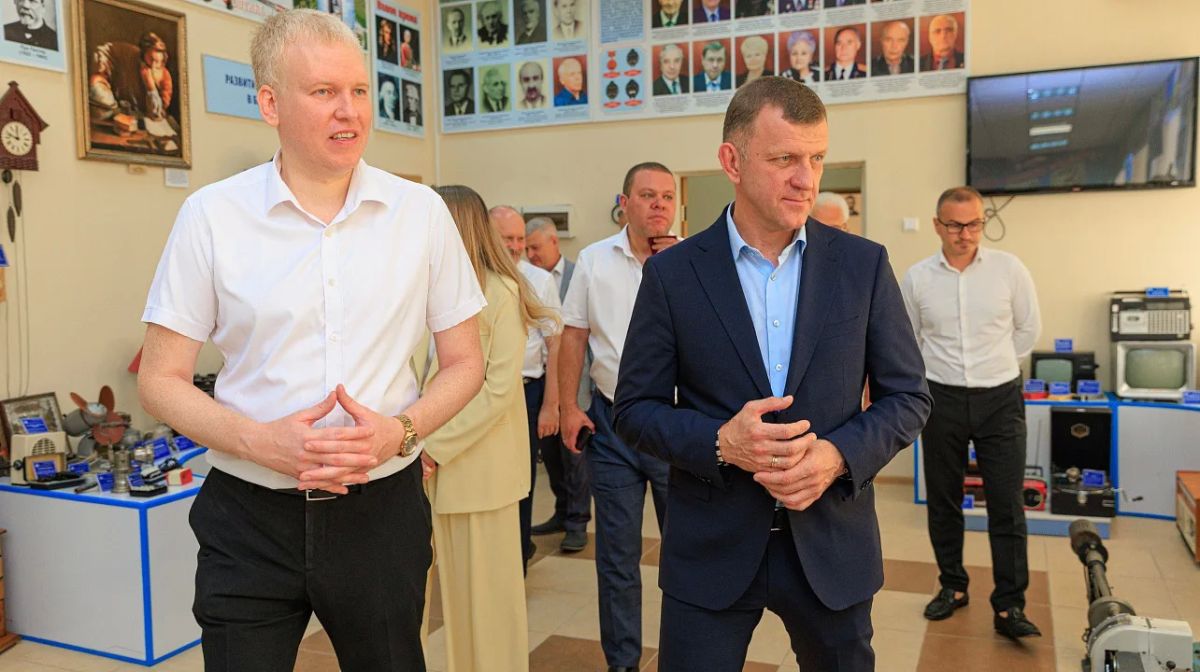 Завершился финальный этап городского конкурса профессионального мастерства за звание «Лучший специалист города Краснодара 2026 года» в отрасли «Транспорт» Завершился финальный этап городского конкурса профессионального мастерства за звание «Лучший специалист города Краснодара 2026 года» в отрасли «Транспорт»
