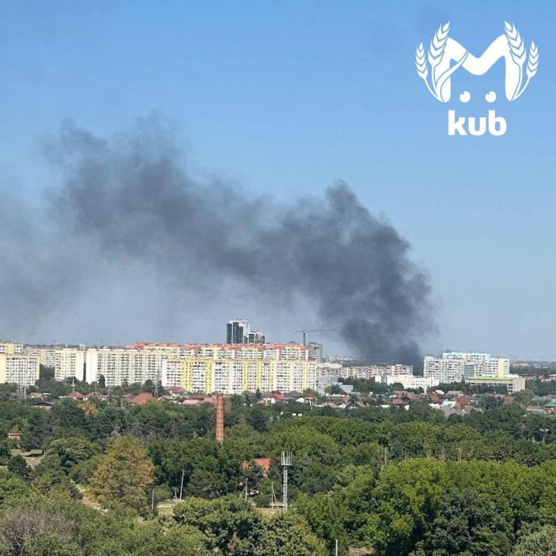 Склады горят на Круговой в Краснодаре