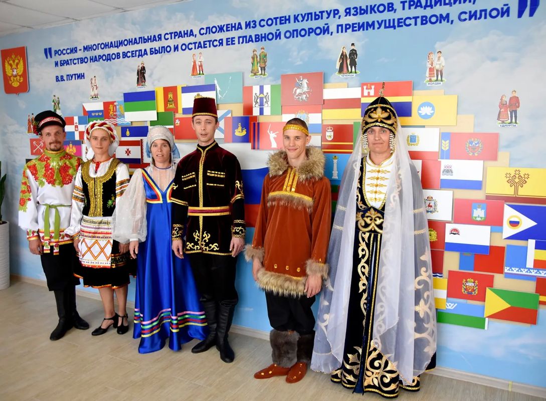 ПОДОПЕЧНЫЕ АРМАВИРСКОГО РЕАБИЛИТАЦИОННОГО ЦЕНТРА ПОГРУЗИЛИСЬ В ЭТНОКУЛЬТУРНУЮ ИСТОРИЮ СТРАНЫ ПОДОПЕЧНЫЕ АРМАВИРСКОГО РЕАБИЛИТАЦИОННОГО ЦЕНТРА ПОГРУЗИЛИСЬ В ЭТНОКУЛЬТУРНУЮ ИСТОРИЮ СТРАНЫ