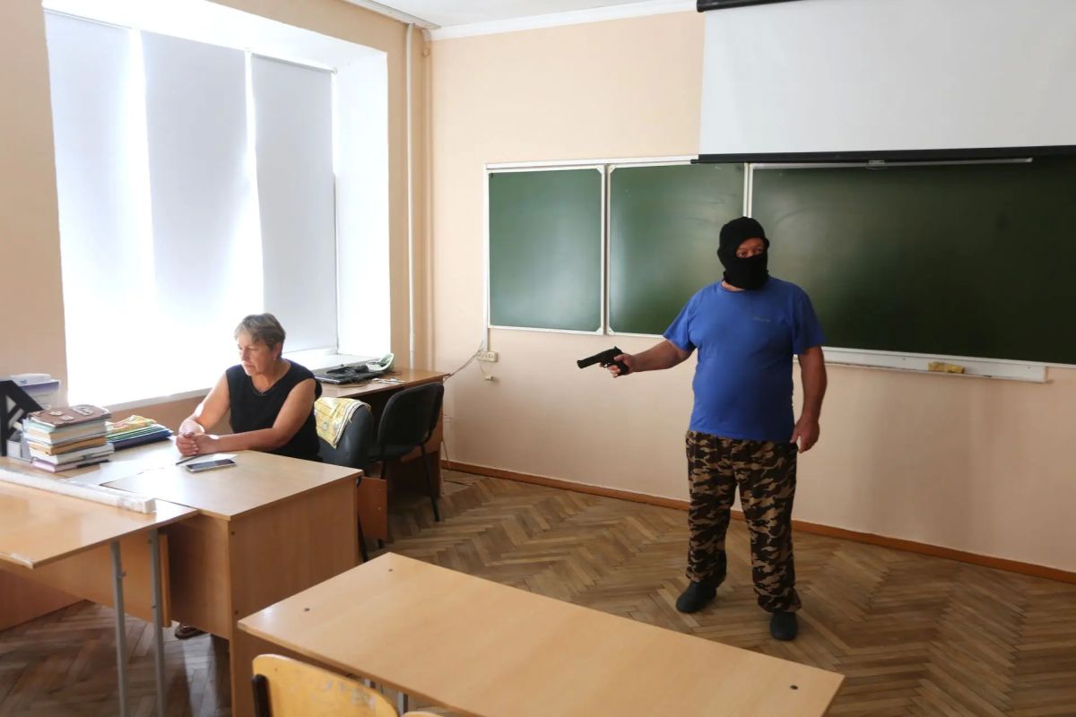 В образовательных учреждениях Анапы прошли всероссийские учения В образовательных учреждениях Анапы прошли всероссийские учения