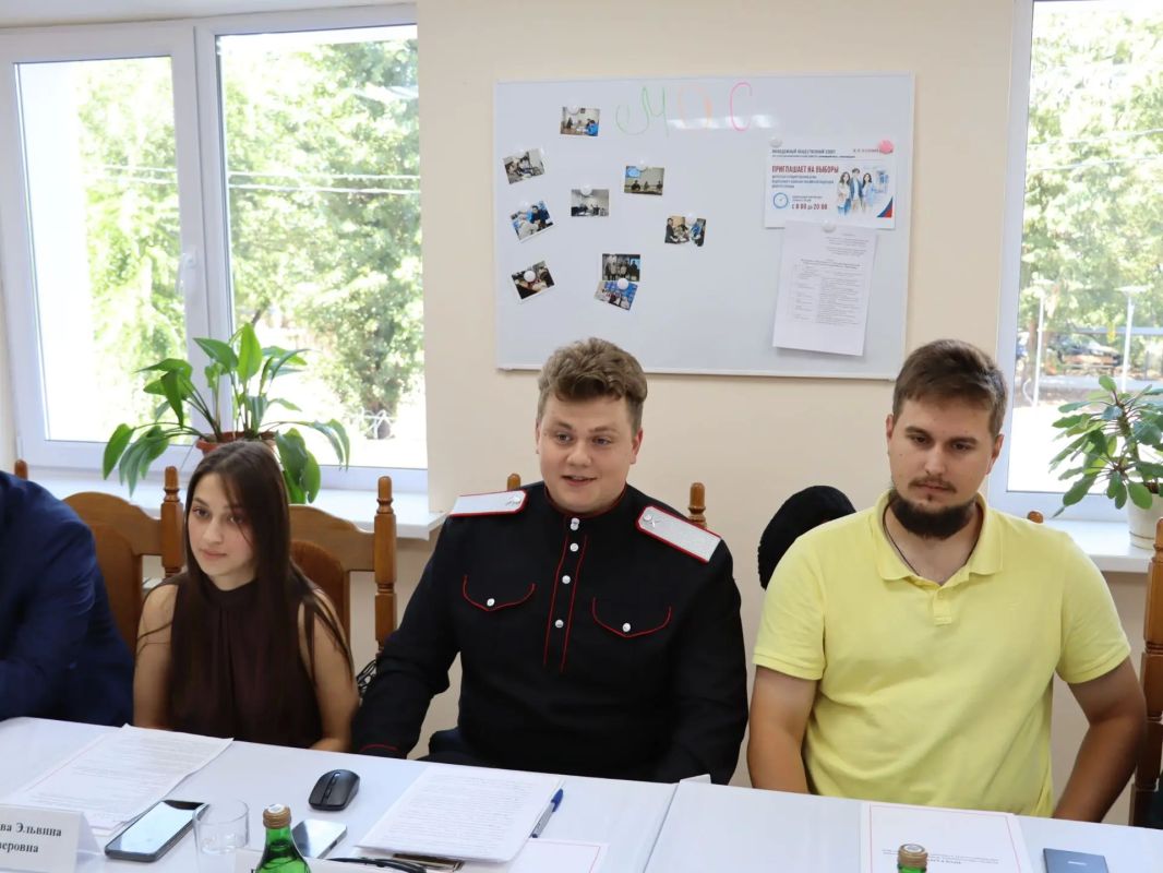 С 17 по 20 августа Краснодарский край с рабочим визитом посетили члены ЦИК России Людмила Маркина и Василина Кулиева, руководитель РЦОИТ при ЦИК России Елена Осипова С 17 по 20 августа Краснодарский край с рабочим визитом посетили члены ЦИК России Людмила Маркина и Василина Кулиева, руководитель РЦОИТ при ЦИК России Елена Осипова