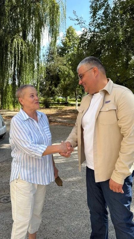 «36 лет без капремонта: жители Кропоткина требуют ответов от УК и властей» «36 лет без капремонта: жители Кропоткина требуют ответов от УК и властей»