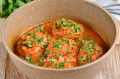 Нежные котлеты под овощным соусом: секреты приготовления