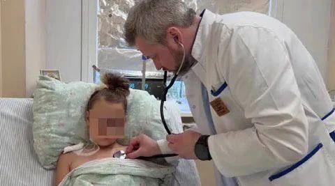 Девочку, пострадавшую при атаке БПЛА на Архипо-Осиповку, выписали из больницы