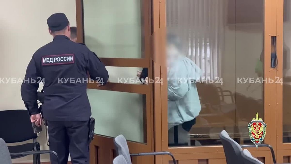 В Чите вынесен приговор девушке, которая пыталась завербовать подростка из Туапсе в террористическую организацию
