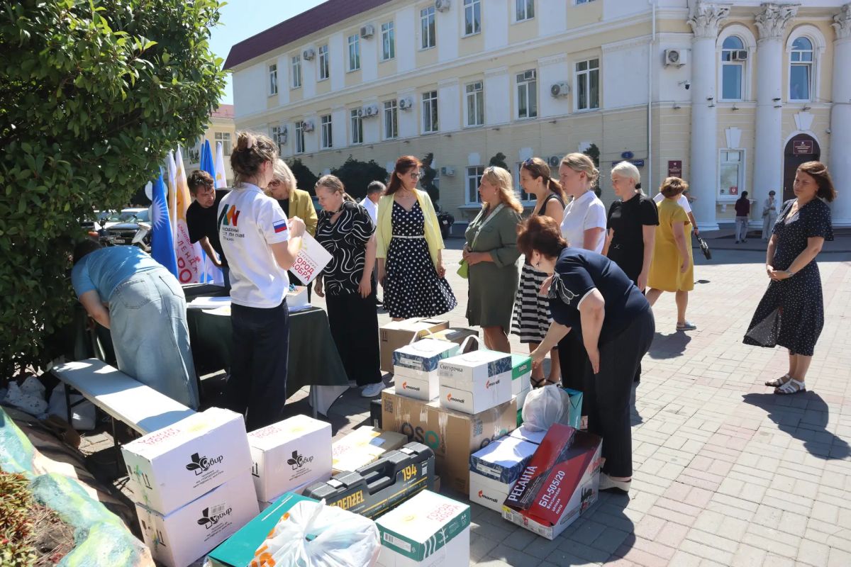 Помощь каждого важна. К акции «СВОих не бросаем» продолжают присоединяться жители и коллективы Геленджика Помощь каждого важна. К акции «СВОих не бросаем» продолжают присоединяться жители и коллективы Геленджика