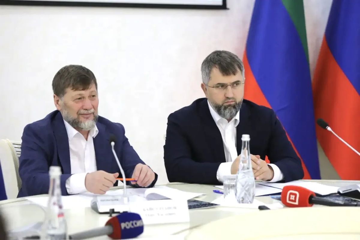 Министр спорта Кубани принял участие в заседании оргкомитета Фестиваля культуры и спорта народов Юга России Министр спорта Кубани принял участие в заседании оргкомитета Фестиваля культуры и спорта народов Юга России