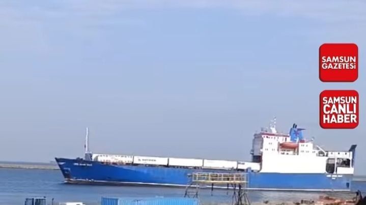 Два майора: Нам пишут:. "Добрый день, хохлы 3 дронами подбили ещё один турецкий паром идущий из порта Самсун в порт Туапсе Два майора: Нам пишут:. "Добрый день, хохлы 3 дронами подбили ещё один турецкий паром идущий из порта Самсун в порт Туапсе