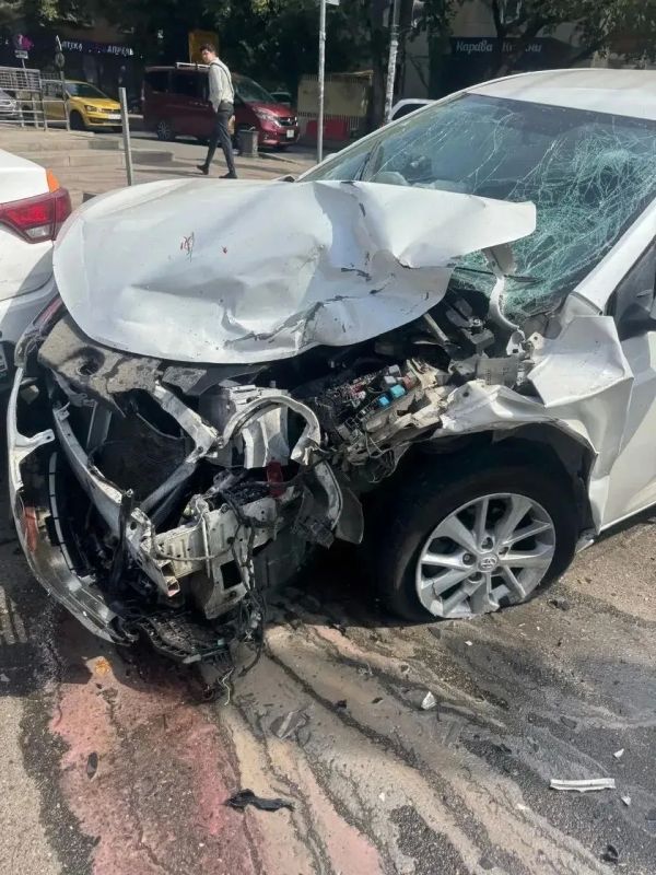 Три иномарки столкнулись на улице Ставропольской в Краснодаре