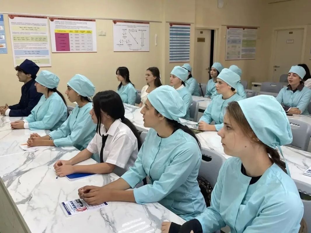 В Анапском индустриальном техникуме открыли новый учебный корпус В Анапском индустриальном техникуме открыли новый учебный корпус