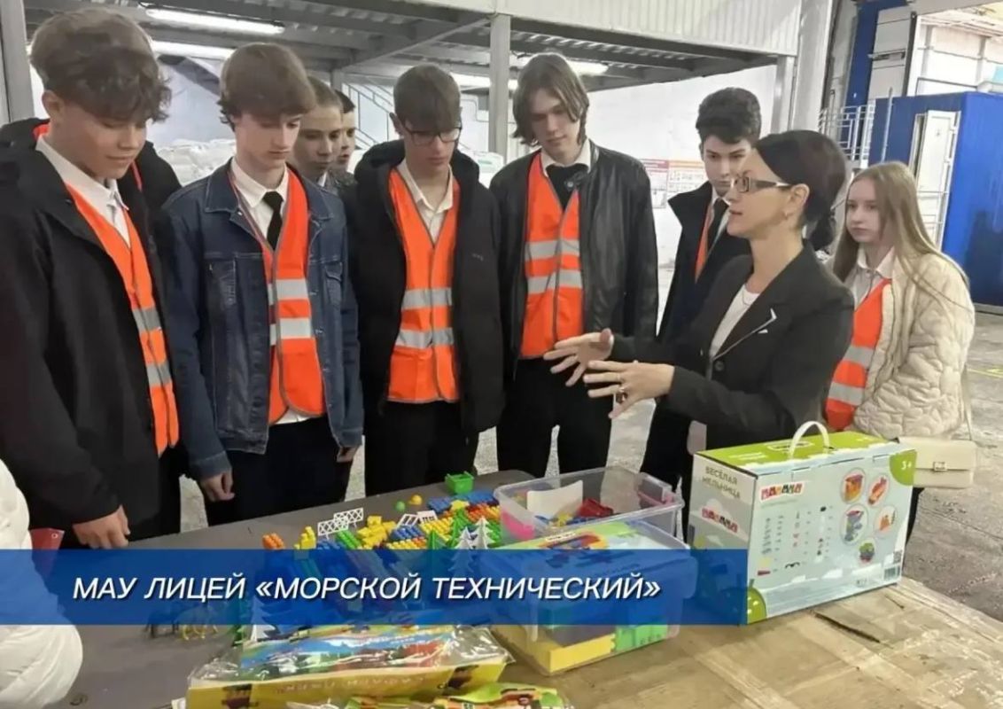 В День знаний свои юбилеи отмечают сразу четыре учебных заведения города-героя Новороссийска В День знаний свои юбилеи отмечают сразу четыре учебных заведения города-героя Новороссийска
