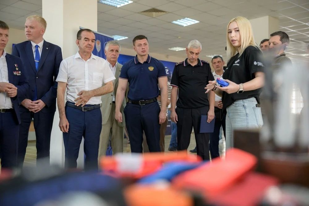 Безопасность молодежи — общая задача Безопасность молодежи — общая задача