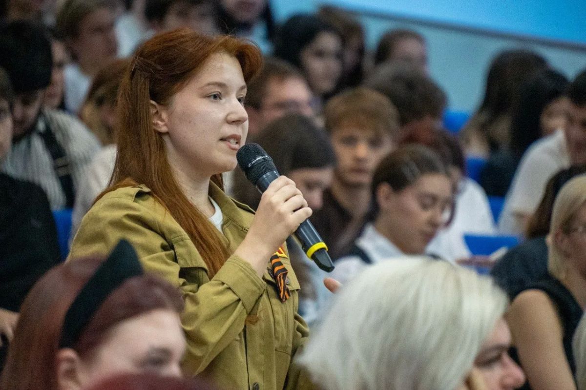 Безопасность молодежи — общая задача Безопасность молодежи — общая задача