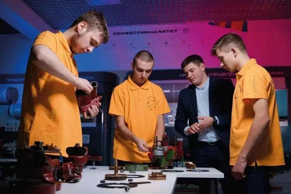 Около 3 тысяч кубанцев стали наставниками на базе экосистемы Добро.рф Около 3 тысяч кубанцев стали наставниками на базе экосистемы Добро.рф
