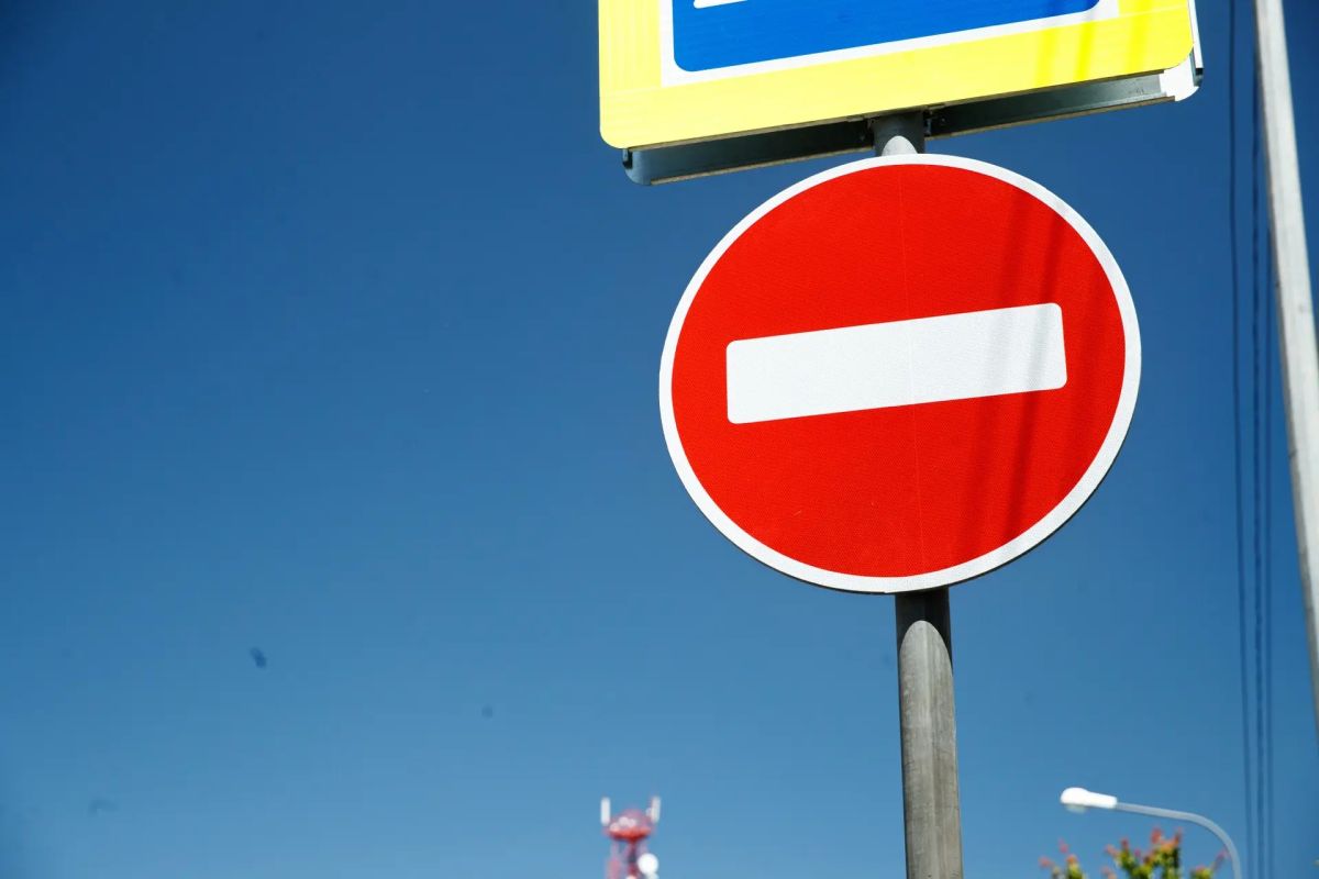 На улице 2-й Ямальской в Краснодаре продлено ограничение движения до 14 октября в связи со строительством коллектора