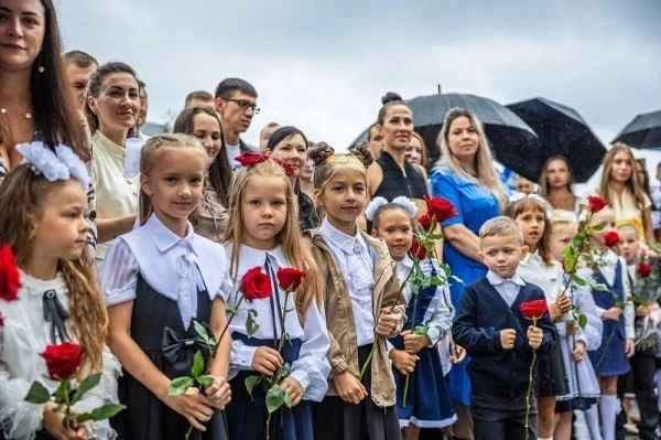 На Патрокле во Владивостоке открыли начальную школу
