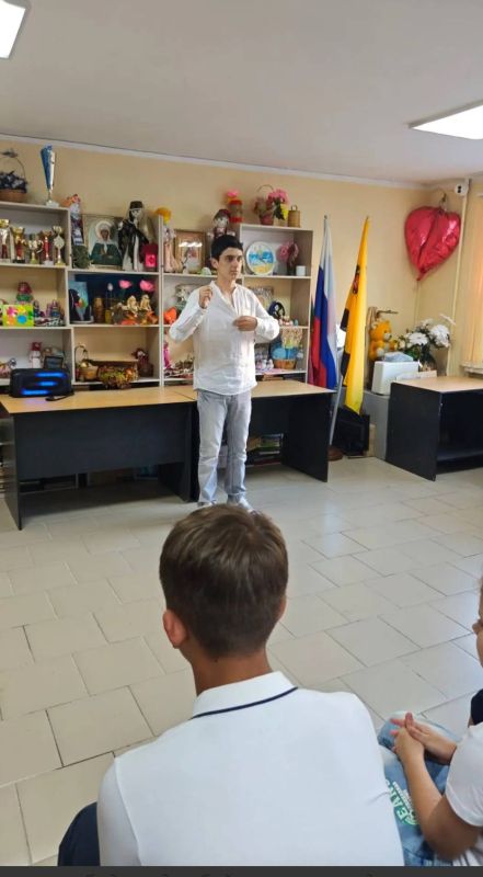 Искреннее творчество, объединяющее поколения: ребята с ОВЗ побывали в гостях у городского Союза пенсионеров выступили с дебютным концертом Искреннее творчество, объединяющее поколения: ребята с ОВЗ побывали в гостях у городского Союза пенсионеров выступили с дебютным концертом