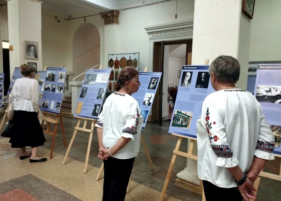 В Новороссийске открылась выставка «Защита суверенитета Российского государства В Новороссийске открылась выставка «Защита суверенитета Российского государства
