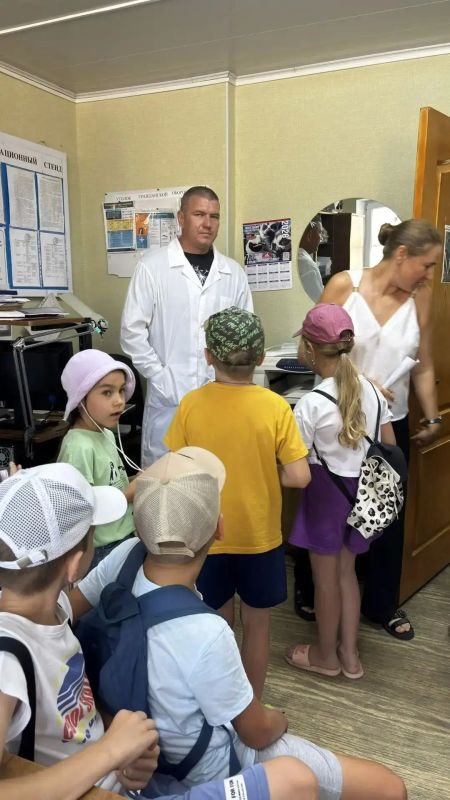 Специалистами управления ветеринарии Калининского района проведено профориентационное мероприятие со школьниками