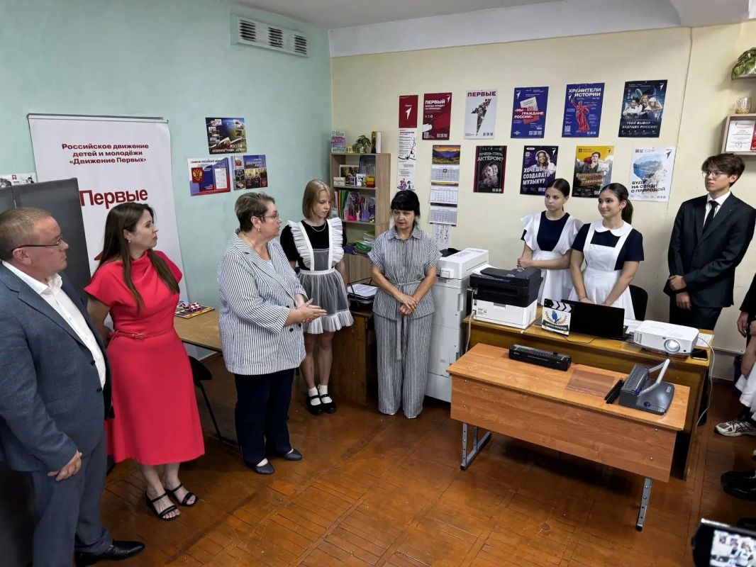 Вице-губернатор Елена Воробьева проинспектировала работу социальных объектов Новопокровского района Вице-губернатор Елена Воробьева проинспектировала работу социальных объектов Новопокровского района