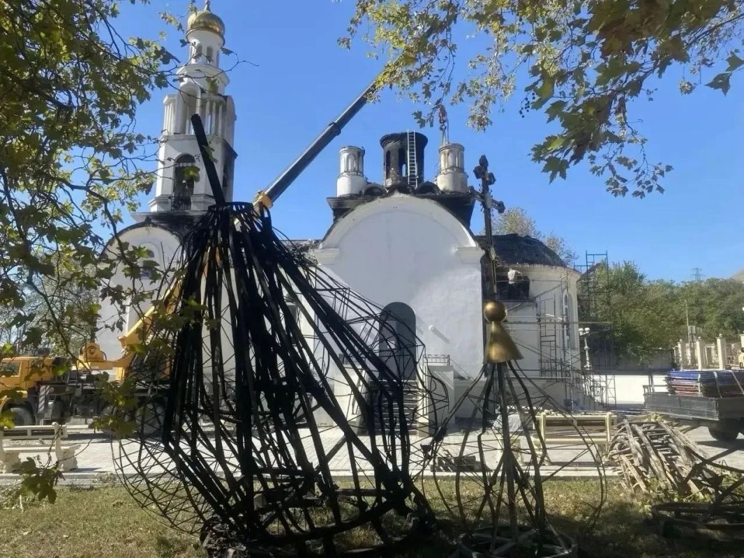 В Новороссийске продолжают восстанавливать объекты после атаки БПЛА В Новороссийске продолжают восстанавливать объекты после атаки БПЛА