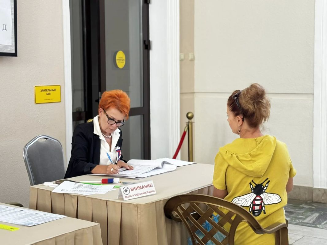 В Анапе завершился первый день голосования на выборах депутатов Государственной Думы РФ В Анапе завершился первый день голосования на выборах депутатов Государственной Думы РФ