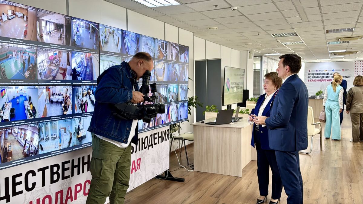 Алексей Черненко посетил ЦОН Кубани Алексей Черненко посетил ЦОН Кубани