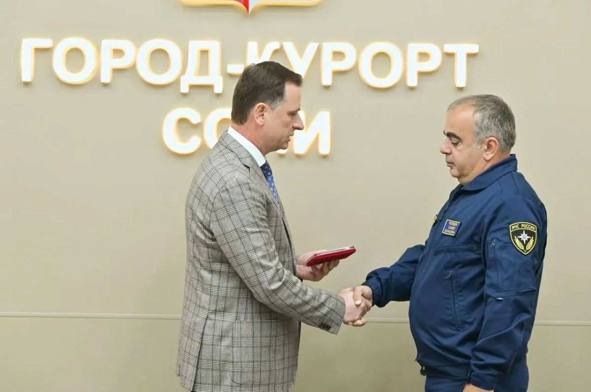 Экипаж посадил вертолёт с отказавшим двигателем Экипаж посадил вертолёт с отказавшим двигателем