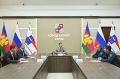 Глава Сочи Андрей Прошунин наградил сотрудников МЧС за профессионализм при экстренной посадке вертолета