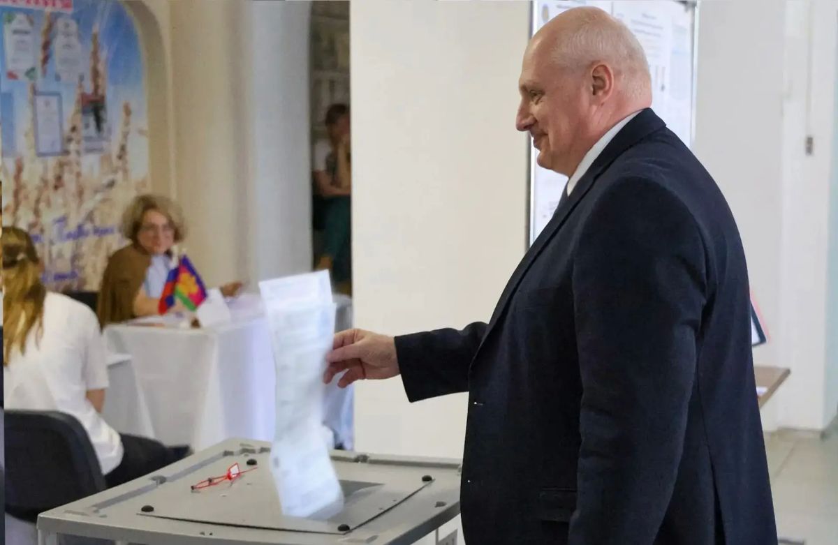 Андрей Харченко: Сегодня проголосовал на выборах депутатов Государственной Думы девятого созыва Андрей Харченко: Сегодня проголосовал на выборах депутатов Государственной Думы девятого созыва