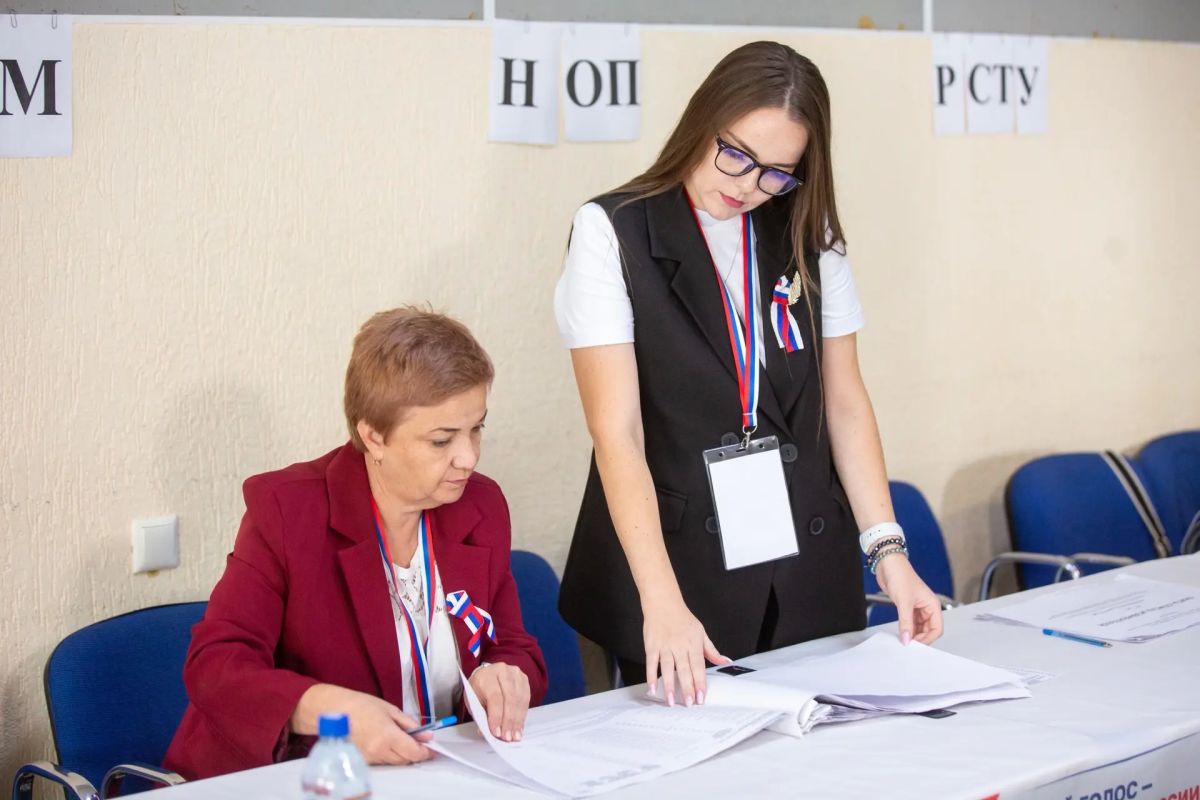 Завершилось трехдневное голосование на выборах депутатов Государственной Думы Российской Федерации Завершилось трехдневное голосование на выборах депутатов Государственной Думы Российской Федерации