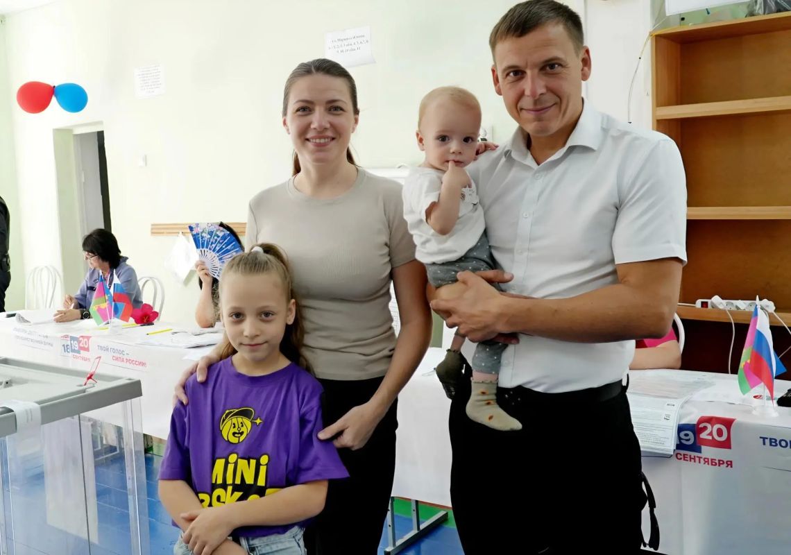 В 20:00 завершилось голосование на избирательных участках В 20:00 завершилось голосование на избирательных участках