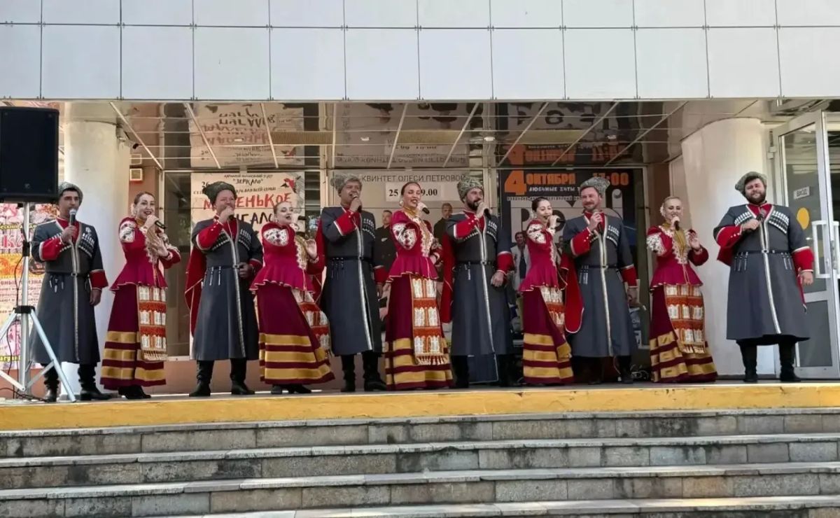 На избирательных участках Анапы организованы концертные программы На избирательных участках Анапы организованы концертные программы
