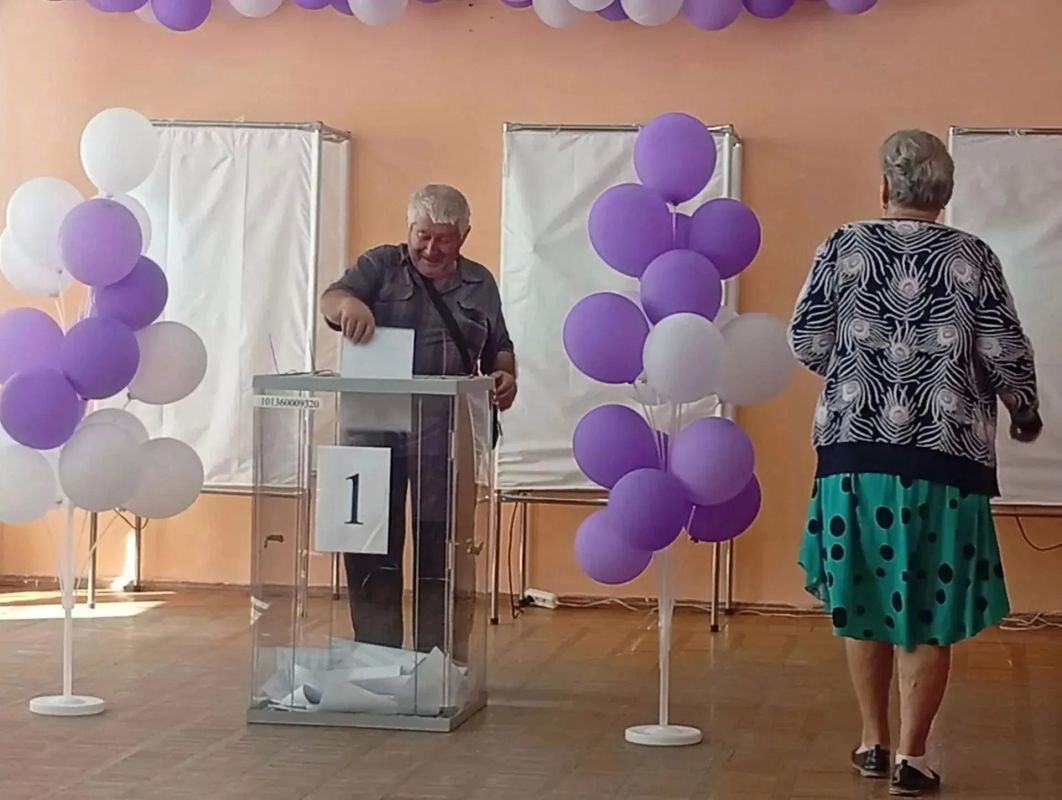 Третий день голосования: в Ейском районе люди с гражданской позицией! Третий день голосования: в Ейском районе люди с гражданской позицией!