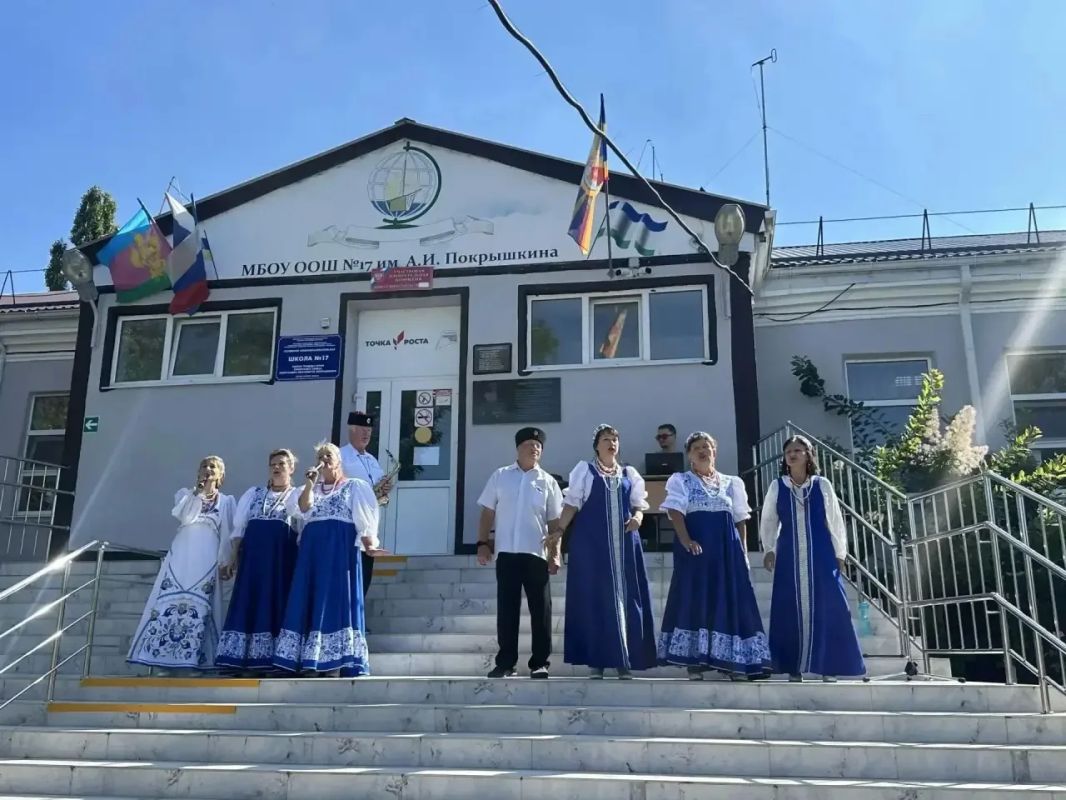 На избирательных участках Анапы организованы концертные программы На избирательных участках Анапы организованы концертные программы