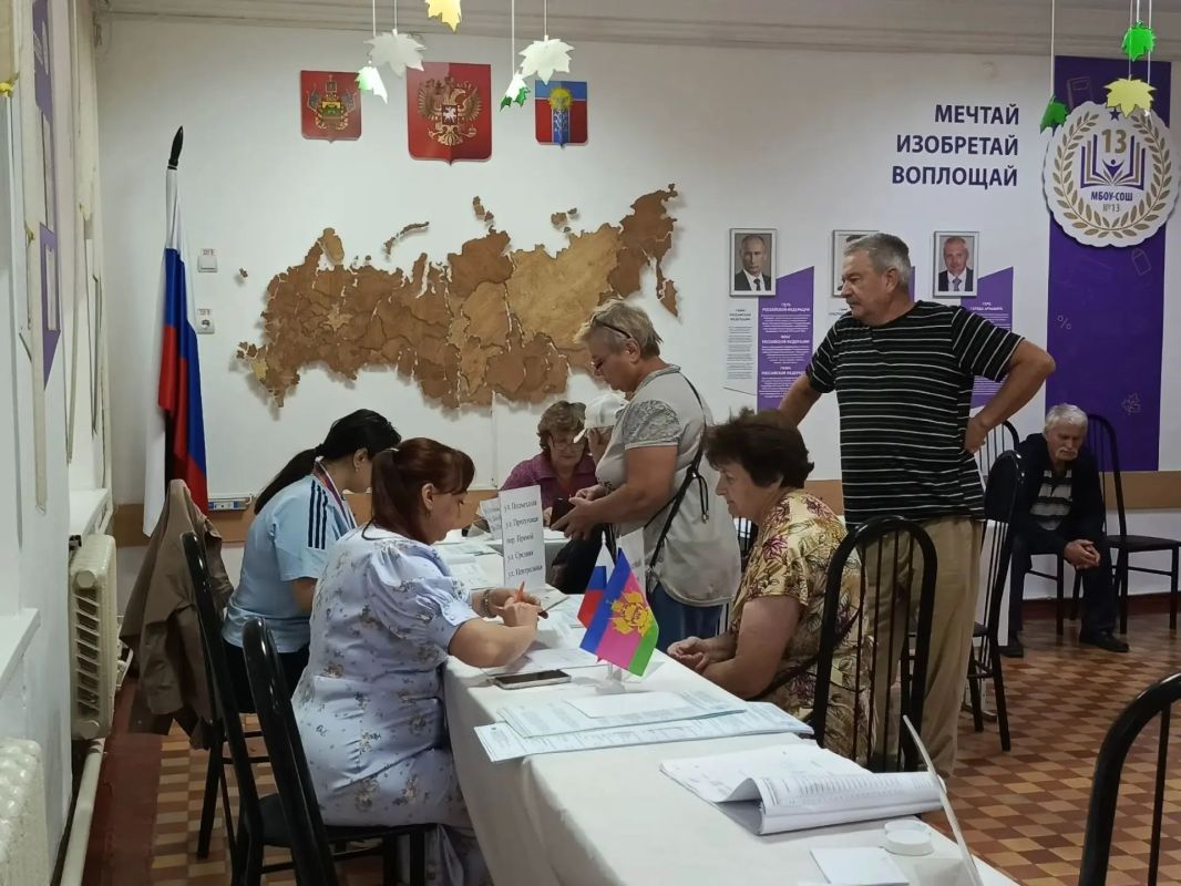 В АРМАВИРЕ ЗАВЕРШИЛСЯ ТРЕТИЙ ДЕНЬ ГОЛОСОВАНИЯ В АРМАВИРЕ ЗАВЕРШИЛСЯ ТРЕТИЙ ДЕНЬ ГОЛОСОВАНИЯ