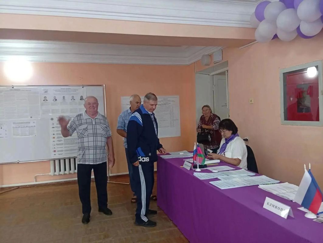 Третий день голосования: в Ейском районе люди с гражданской позицией! Третий день голосования: в Ейском районе люди с гражданской позицией!