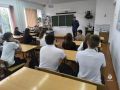 Урок мужества и безопасности: как огнеборцы учат школьников побеждать огонь