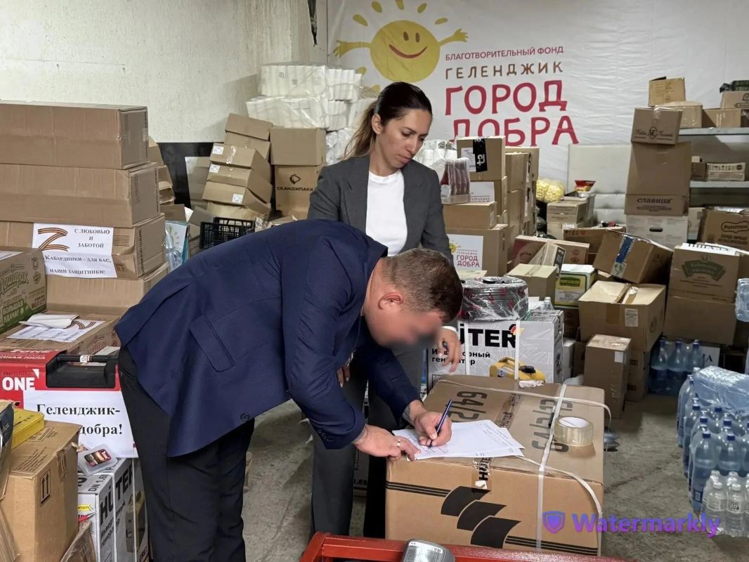 Благотворительный фонд «Геленджик - город добра» передал очередной гуманитарный груз для бойцов на передовой