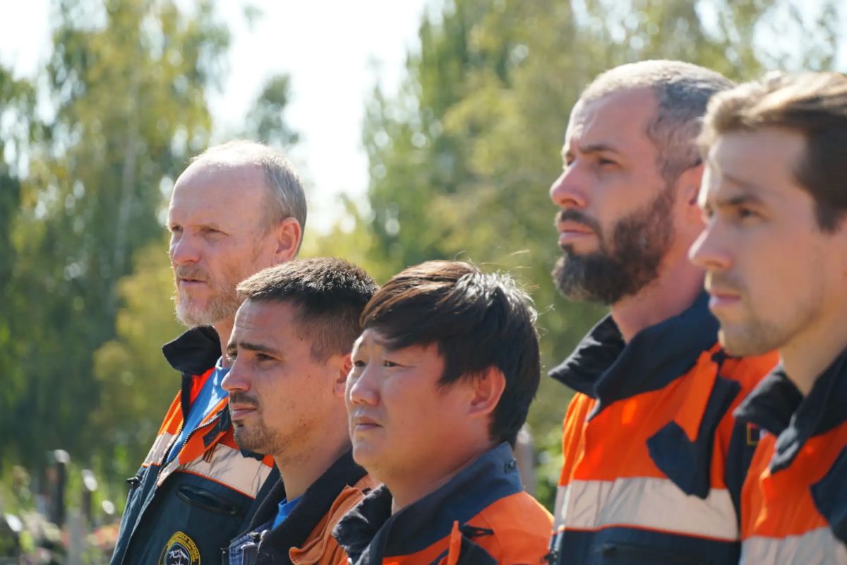 Памятник основателю службы «Кубань-СПАС» Петру Викторовичу Шепелькову Памятник основателю службы «Кубань-СПАС» Петру Викторовичу Шепелькову