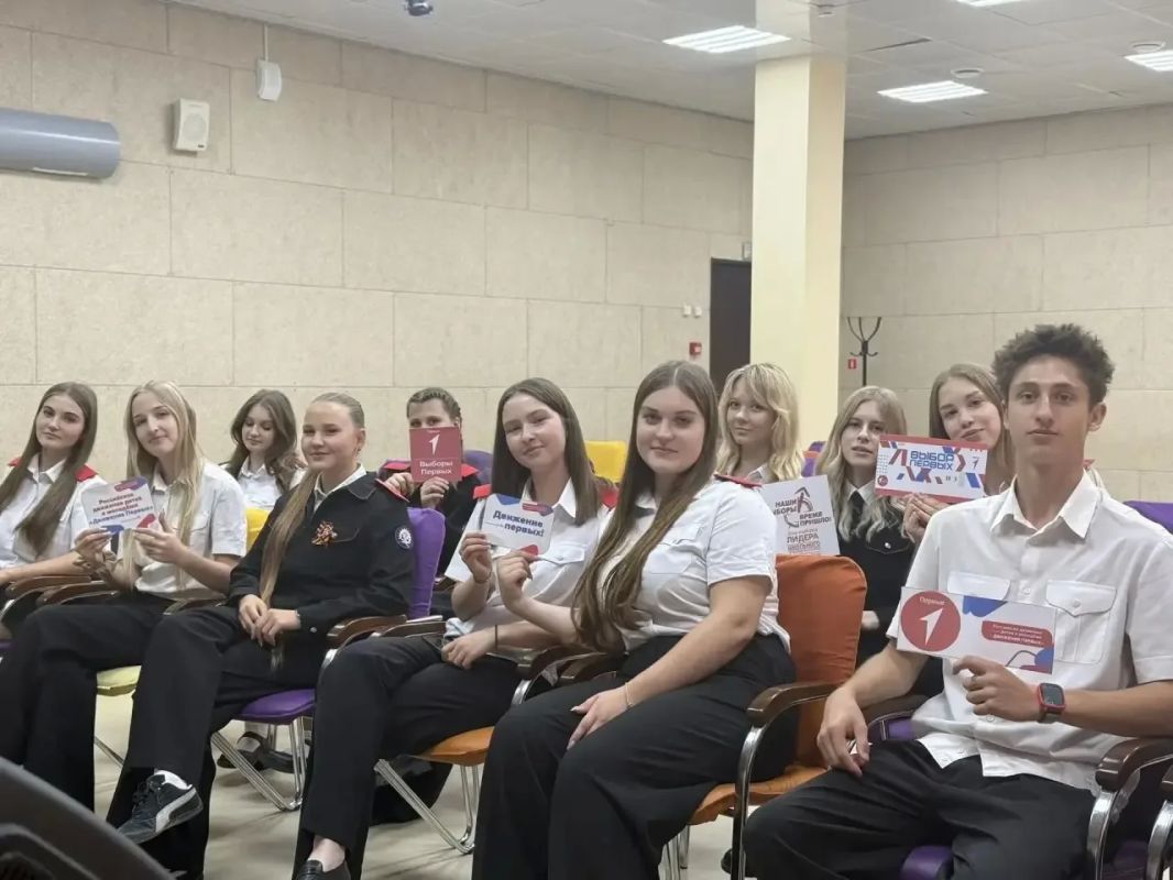 Андрей Кравченко: Новороссийские школьники избрали лидеров Движения Первых! Андрей Кравченко: Новороссийские школьники избрали лидеров Движения Первых!