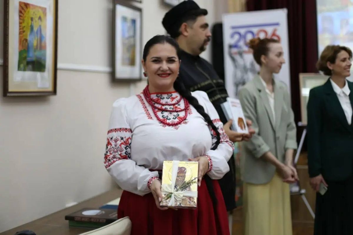 Краснодар запустил уникальный проект «Библиотека городов-побратимов» Краснодар запустил уникальный проект «Библиотека городов-побратимов»