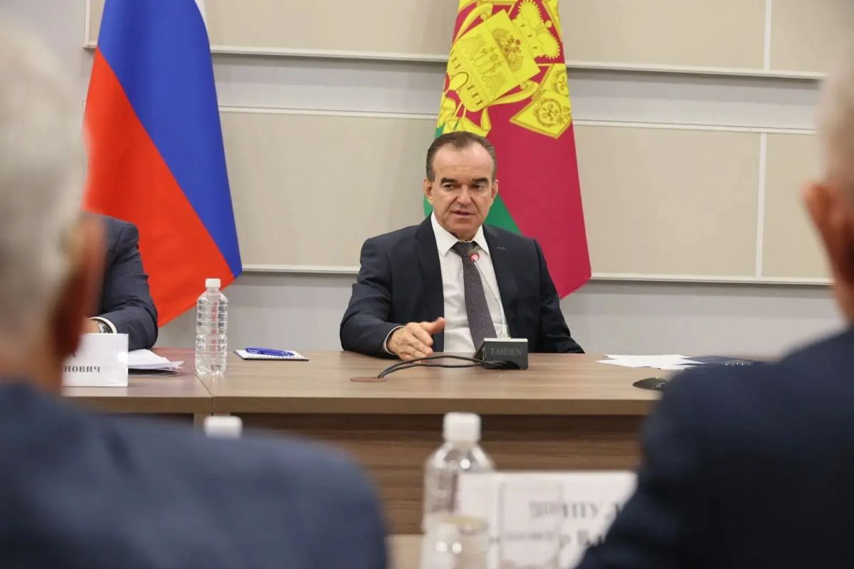 Вениамин Кондратьев: Мы предусмотрели дополнительные региональные меры поддержки аграриев на сумму порядка 5 миллиардов рублей Вениамин Кондратьев: Мы предусмотрели дополнительные региональные меры поддержки аграриев на сумму порядка 5 миллиардов рублей