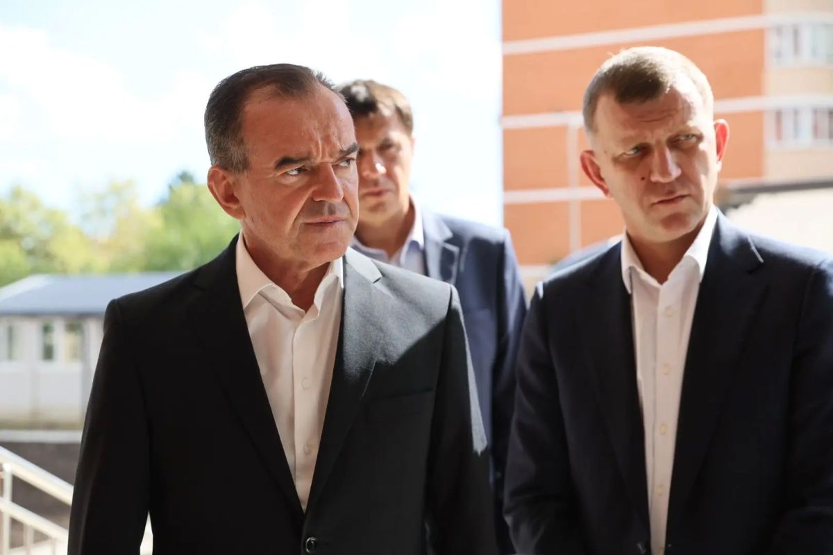 Вениамин Кондратьев проинспектировал строительство детского сада в Юбилейном микрорайоне Краснодара Вениамин Кондратьев проинспектировал строительство детского сада в Юбилейном микрорайоне Краснодара