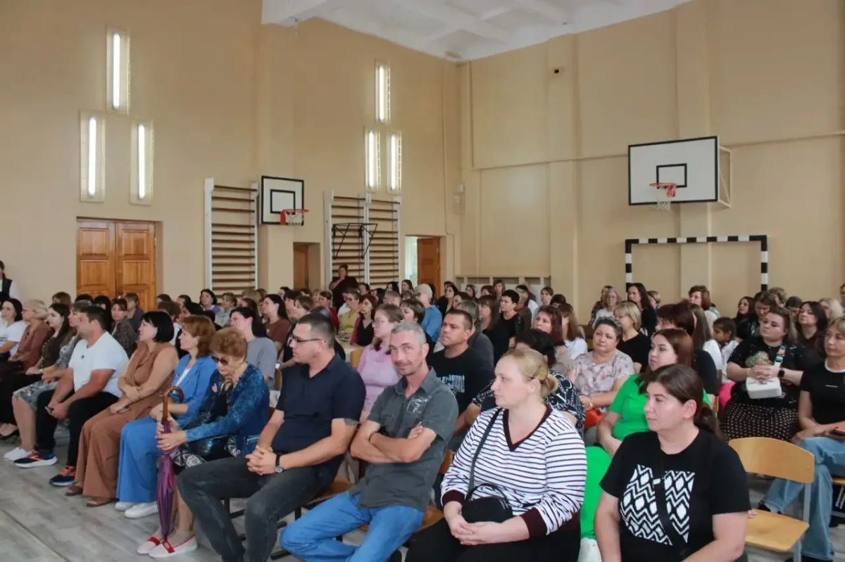 Прокуратура Крыловского района приняла участие в общешкольном родительском собрании в МБОУ СОШ № 30 (ст Прокуратура Крыловского района приняла участие в общешкольном родительском собрании в МБОУ СОШ № 30 (ст