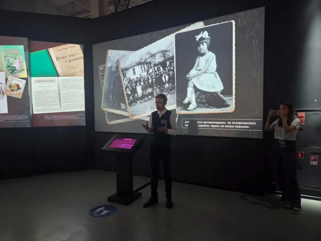 Сегодня, 26 сентября, в Историческом парке «Россия — моя история» открыли выставку, посвящённую 125летию дошкольного образования на Кубани Сегодня, 26 сентября, в Историческом парке «Россия — моя история» открыли выставку, посвящённую 125летию дошкольного образования на Кубани