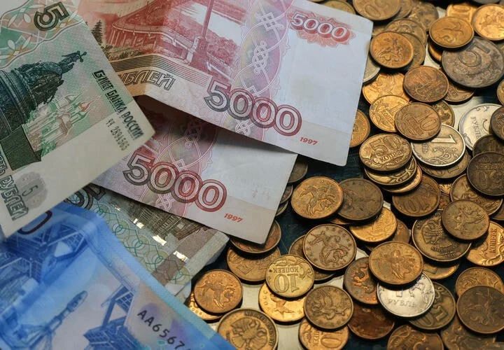 Как правильно просить о повышении зарплаты? Бизнес-психолог поделилась советами