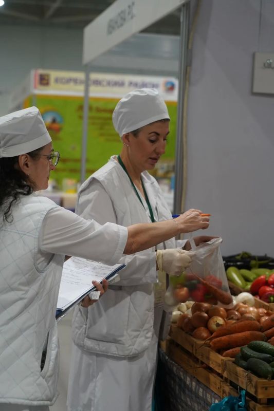 Безопасность продуктов на «Кубанской ярмарке» обеспечили специалисты ГБУ «Ветуправление города Краснодара» Безопасность продуктов на «Кубанской ярмарке» обеспечили специалисты ГБУ «Ветуправление города Краснодара»